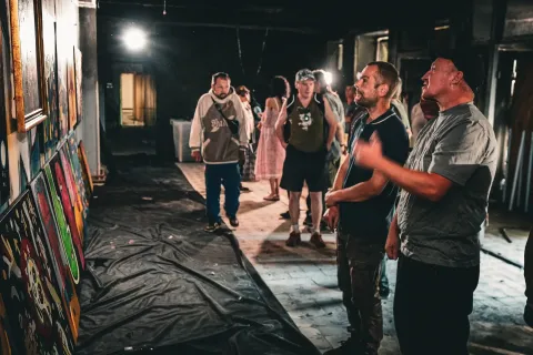 Виставка Петра Бойка у закинутому протитуберкульозному диспансері