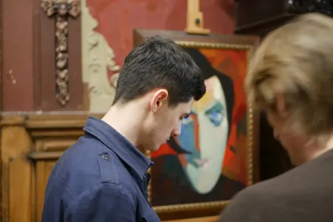 Visitors to the exhibition of paintings by Valery Geghamyan at the Chocolate House, fragment 11