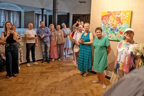 Виставка Петра Бойка «Чесний наїв» частина 5