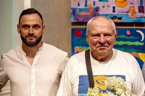Виставка Петра Бойка «Чесний наїв» частина 12
