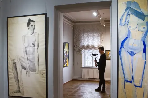 Фонд Гегамяна: «Вона відчуває себе богинею» #275542348